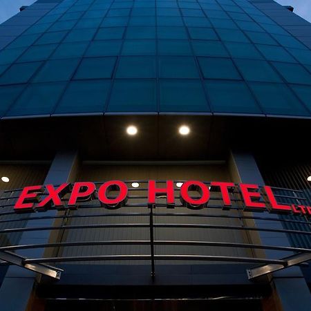 Expo Hotel Plovdiv Buitenkant foto
